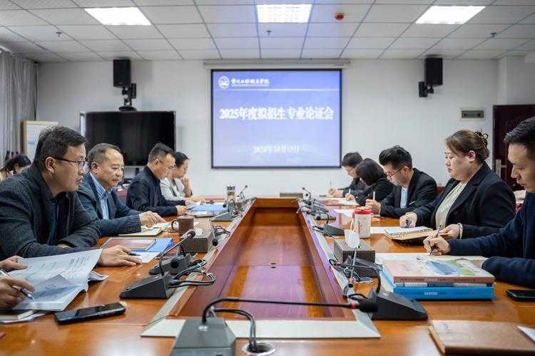 2025年新职业装备选择全攻略 从入门到进阶的实战指南