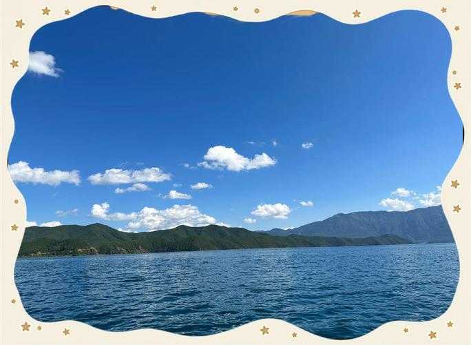 淑荣成功将船驶至湖心，体验宁静之美