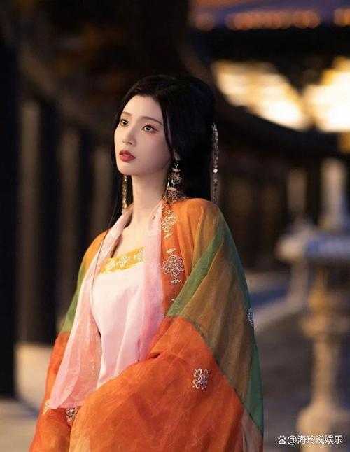 《完蛋我被美女包围了》林乐清扮演者是谁？