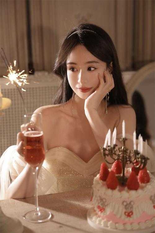 如何拍出心动少女照:青涩美感摄影技巧解析